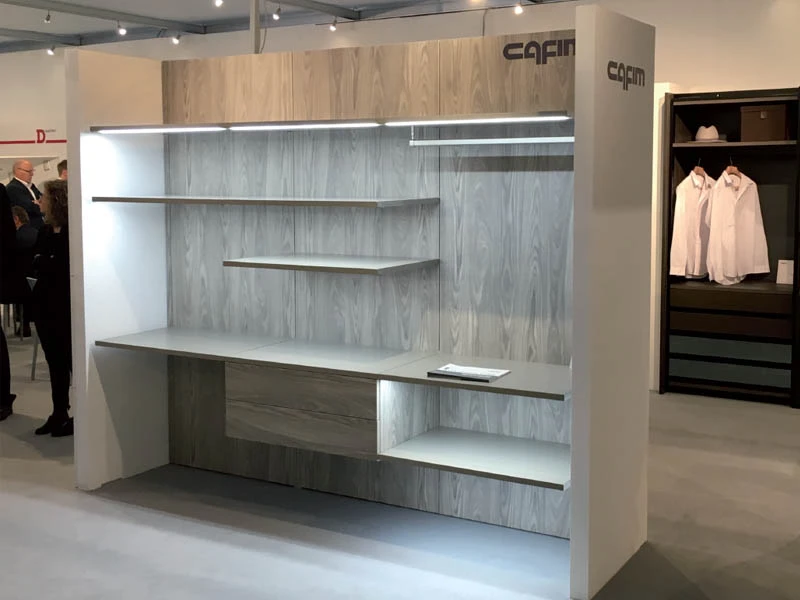 Nuovo prodotto Polar. Sistema a cremagliera profili alluminio realizzazione cabine armadio Nuovo prodotto Polar. Sistema a cremagliera profili alluminio realizzazione cabine armadio
